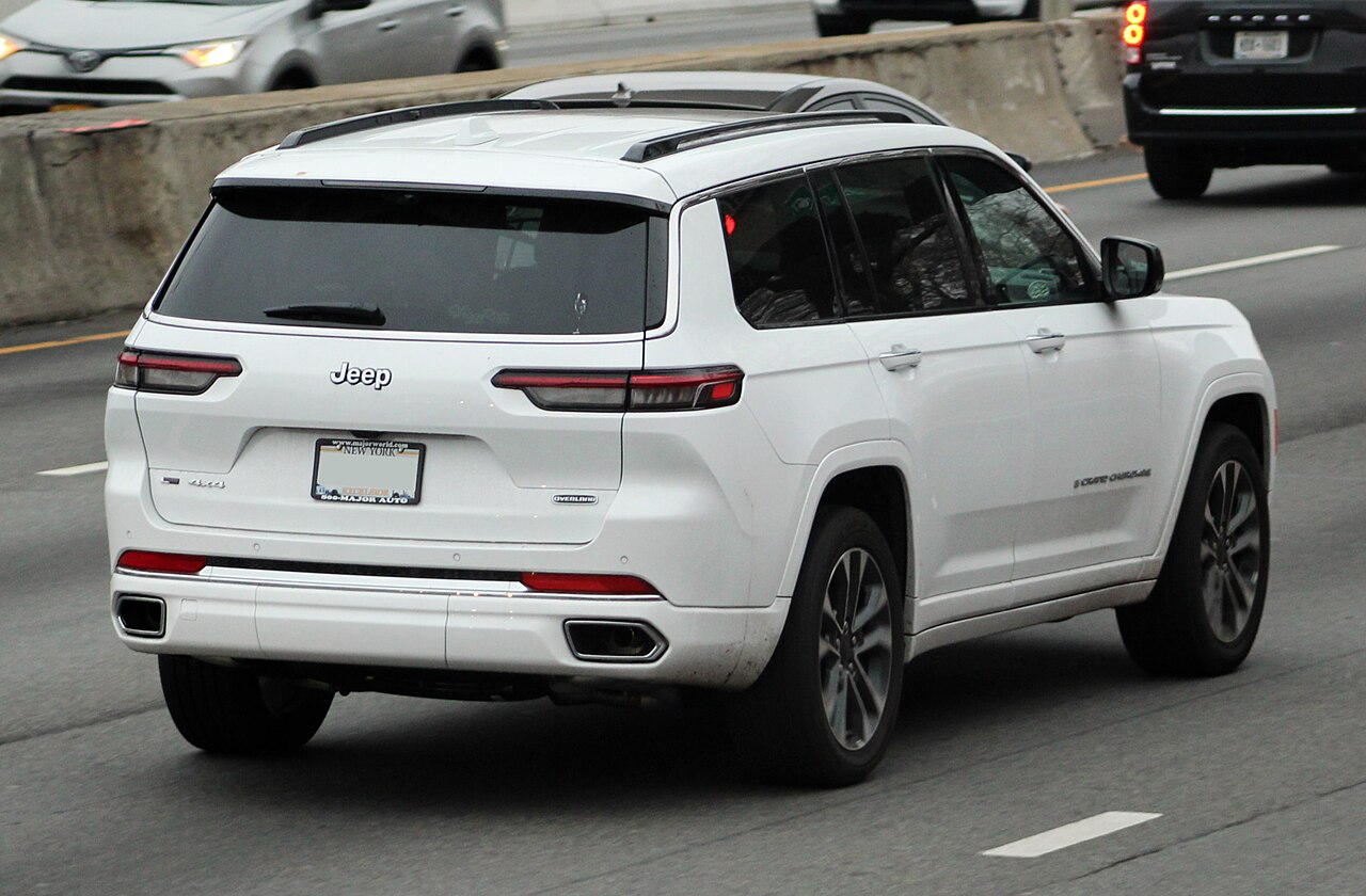 Grand Cherokee L preview 4