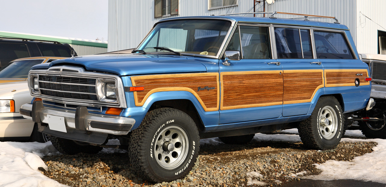 Grand Wagoneer photo