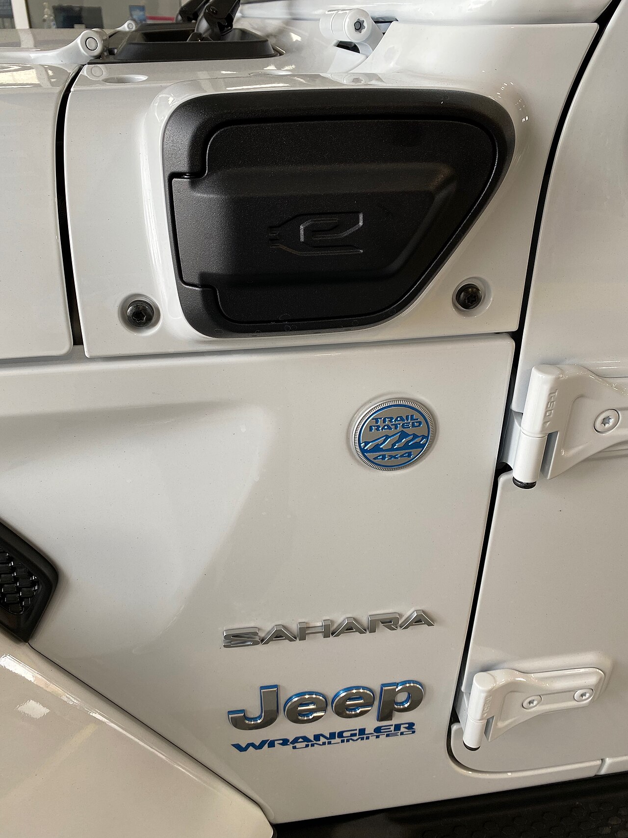 Wrangler 4xe photo