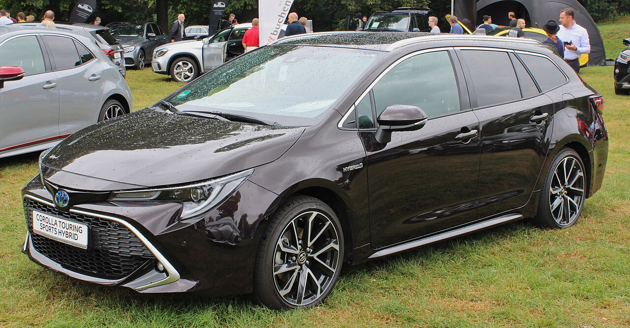 Corolla Touring preview 3