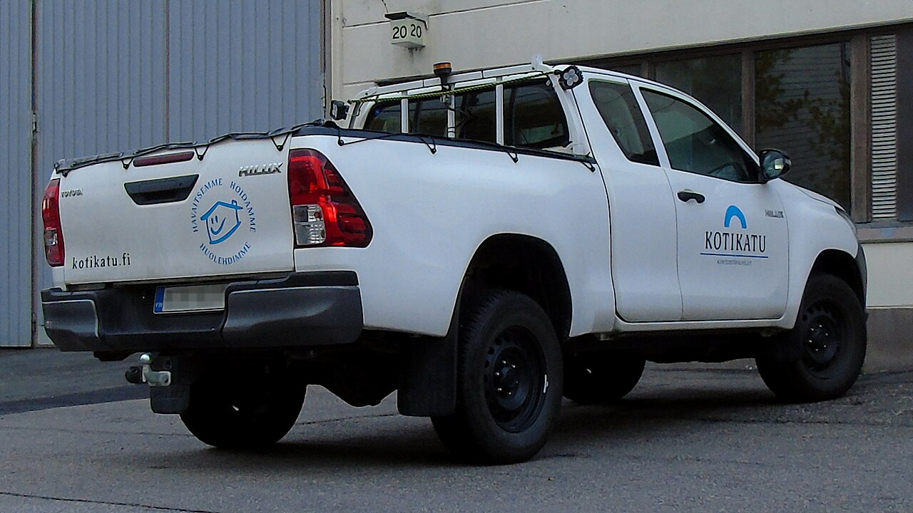 Hilux preview 3