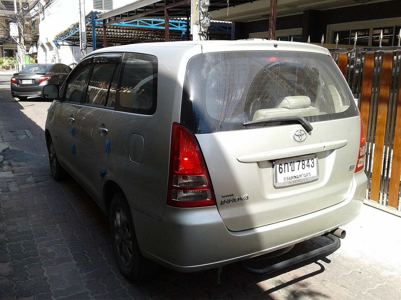Innova photo