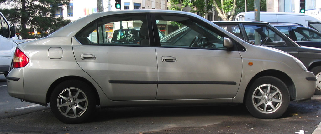 Prius preview 3