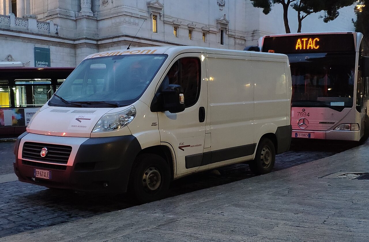Proace Max preview 3